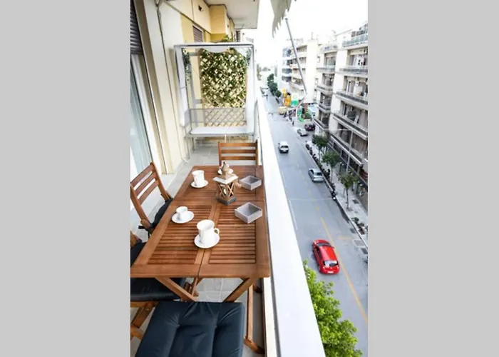 D3 Central Stylish Apartment